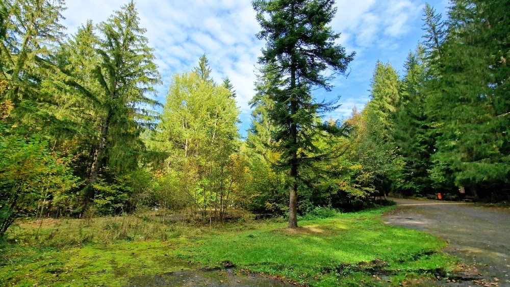 Pozemok pri vchode do jaskyne Bystrá Nízke Tatry