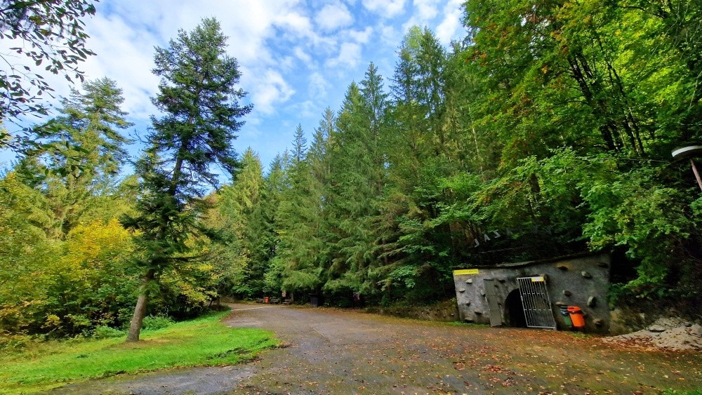 Pozemok pri vchode do jaskyne Bystrá Nízke Tatry