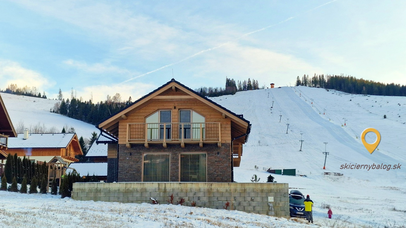 Dvojapartmánový dom pod lyžiarskym svahom Čierny Balog