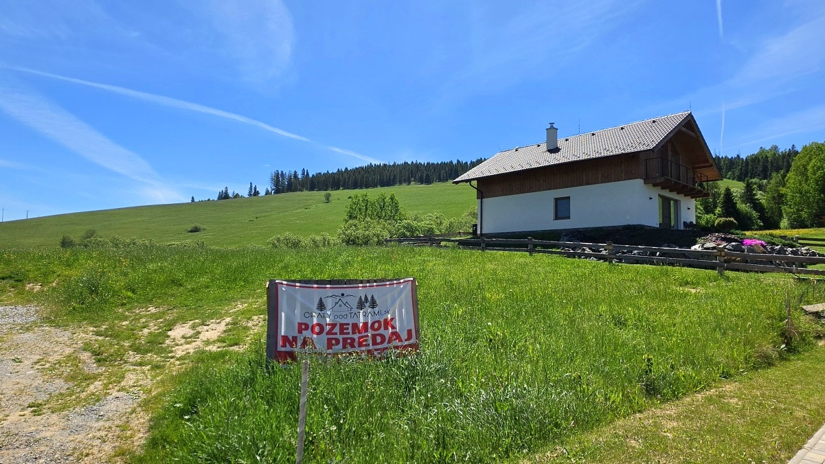 Unikátny stavebný pozemok pod lyžiarskym svahom Čierny Balog