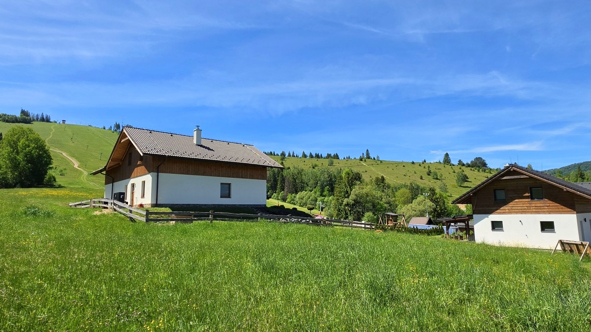 Unikátny stavebný pozemok pod lyžiarskym svahom Čierny Balog