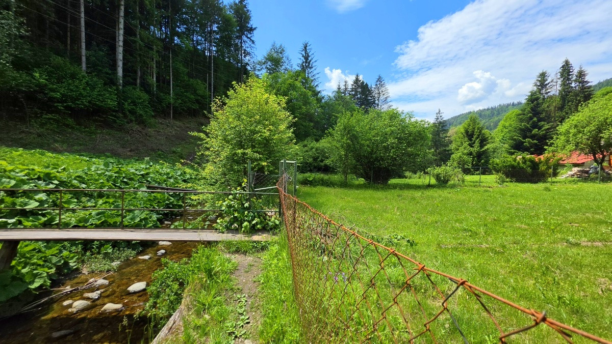 Stavebný pozemok s IS pri potoku Bystrá Nízke Tatry