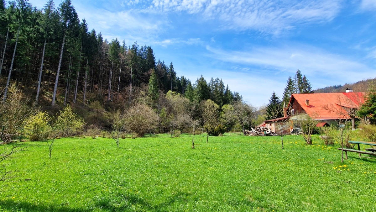 Stavebný pozemok s IS pri potoku Bystrá Nízke Tatry