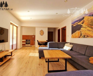Priestranný byt s garážou Rezidencia Romantika Trangoška 