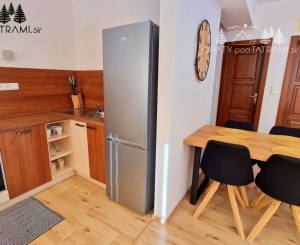 Priestranný byt s garážou Rezidencia Romantika Trangoška 