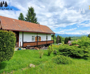 Chalúpka, polosamota, 1,9 ha pozemok, výhľad na Nízke Tatry 