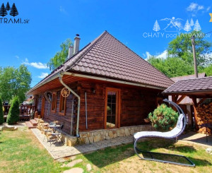 Dvojapartmánová štýlová drevenica Mýto... Nízke Tatry