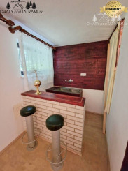 4i chata v lese pri potôčiku Krpáčovo Nízke Tatry