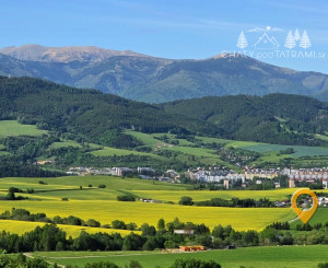 Slnečný pozemok s výhľadom na Nízke Tatry