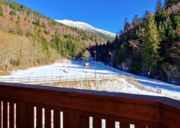 Priestranný byt s garážou Rezidencia Romantika Trangoška 