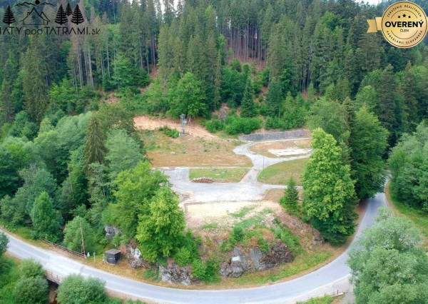 Stavebné pozemky s IS v lesnom prostredí