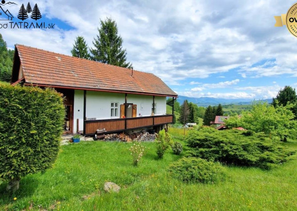 Chalúpka, polosamota, 1,9 ha pozemok, výhľad na Nízke Tatry 