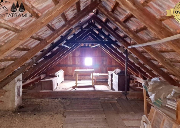 Chalúpka, polosamota, 1,9 ha pozemok, výhľad na Nízke Tatry 