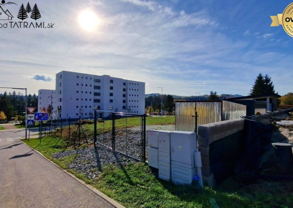 Stavebný pozemok s IS v TOP lokalite Kasárne Brezno