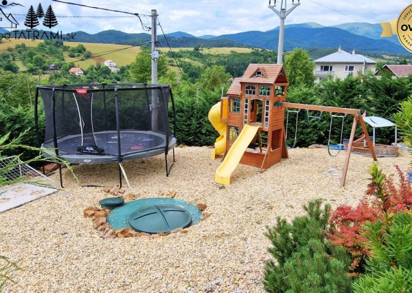 2i apartmán v rekreačnom komplexe s bazénom Nízke Tatry