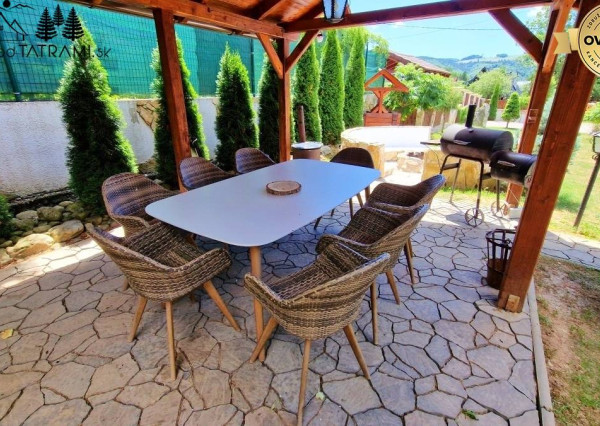 Dvojapartmánová štýlová drevenica Mýto... Nízke Tatry