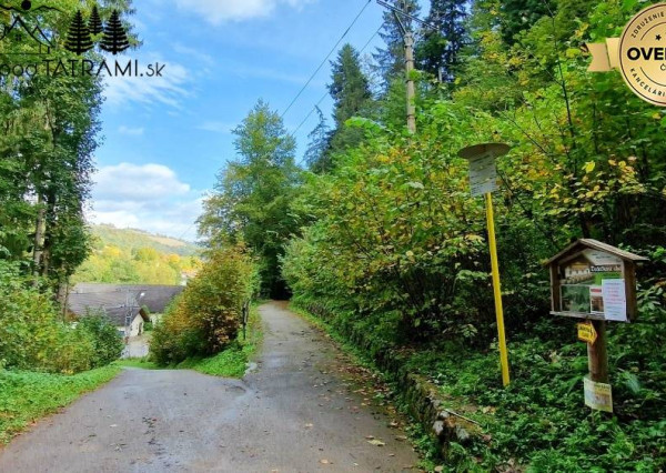 Pozemok pri vchode do jaskyne Bystrá Nízke Tatry