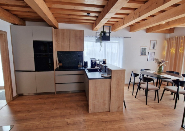 Dvojapartmánový dom pod lyžiarskym svahom Čierny Balog