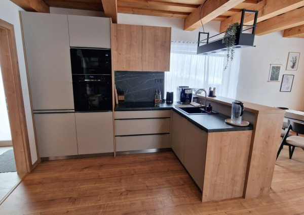 Dvojapartmánový dom pod lyžiarskym svahom Čierny Balog