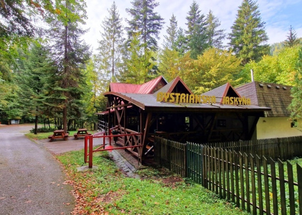 Pozemok pri vchode do jaskyne Bystrá Nízke Tatry