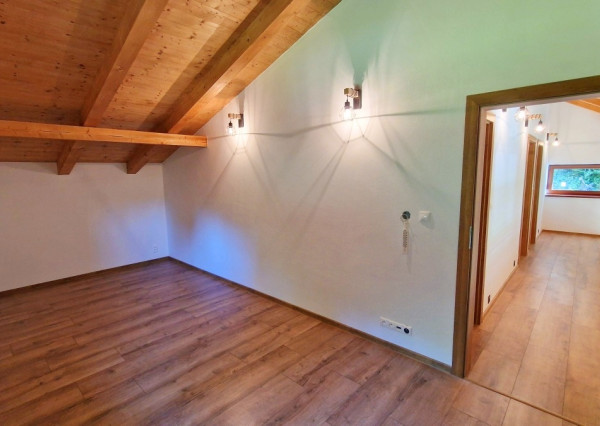 Nová 4 izbová chata s galériou v lese - Tále, Nízke Tatry