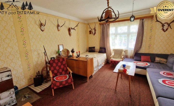Chalúpka, polosamota, 1,9 ha pozemok, výhľad na Nízke Tatry  - fotografia 12