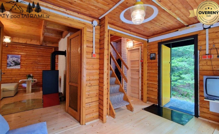 4i chata v lese pri potôčiku Krpáčovo Nízke Tatry - fotografia 7