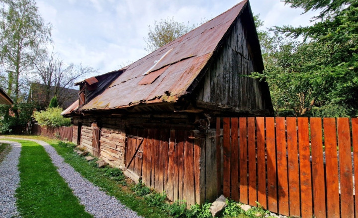 Pozemok s budovou na pokojnom mieste Mýto Nízke Tatry - fotografia 3