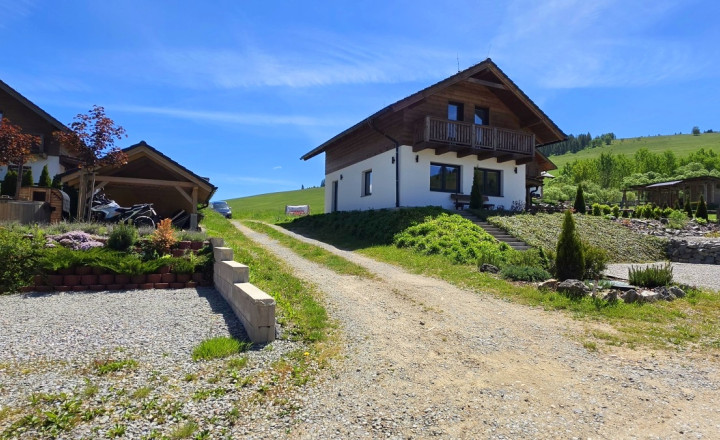 Unikátny stavebný pozemok pod lyžiarskym svahom Čierny Balog - fotografia 7