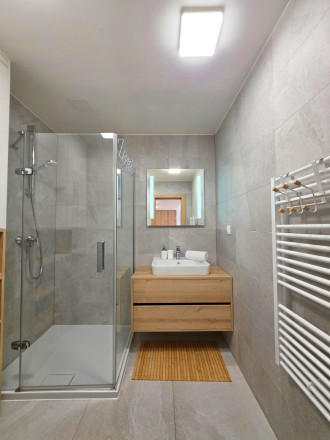 Moderný 2i apartmán Tále – investícia v srdci Nízkych Tatier - fotografia 16