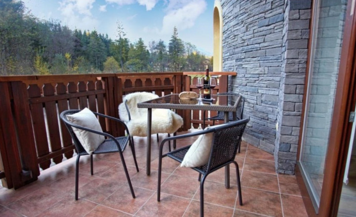 2i byt Tále – ticho, zeleň, krb, garáž - znížená cena - fotografia 13